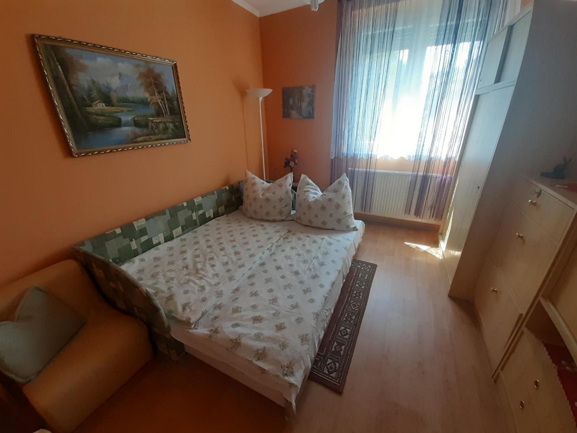 Livi Apartman Merevfalu Kerti Medencevel Fonyod Exterior photo